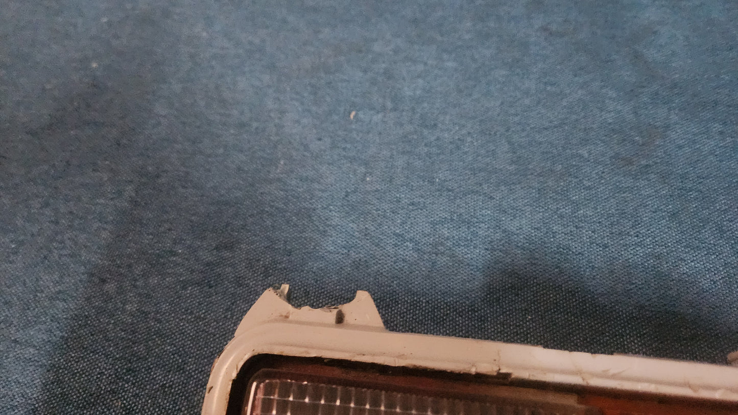 Audi 80 B1 Rücklicht Rückleuchte 43380R7 Gebraucht F1