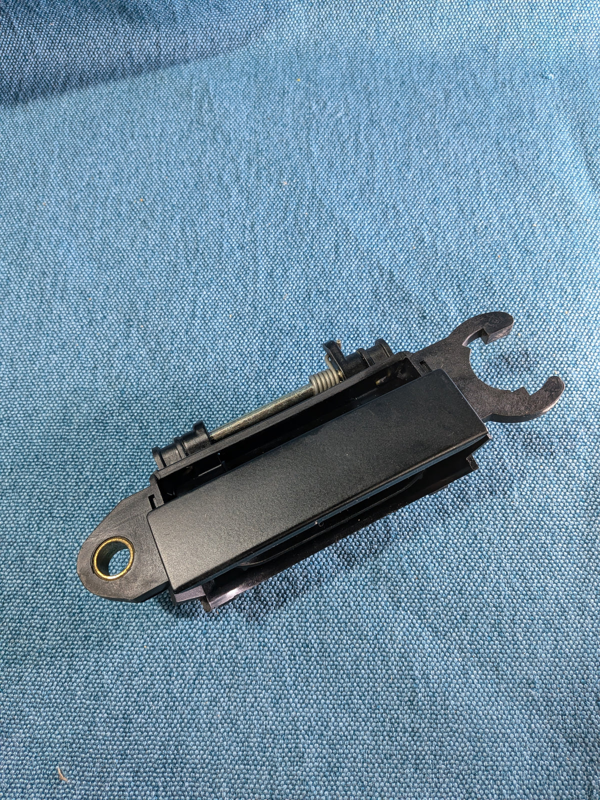 Türgriff außen links Audi/80/90/B3/B4/100/200/C3 443837205F NOS B21