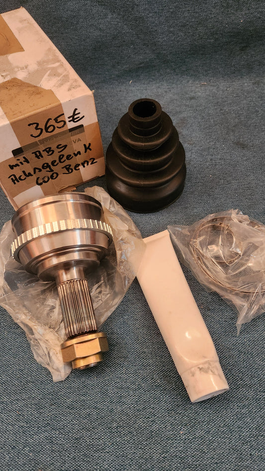Mercedes Antriebswellengelenk W124/W201 Nos D8