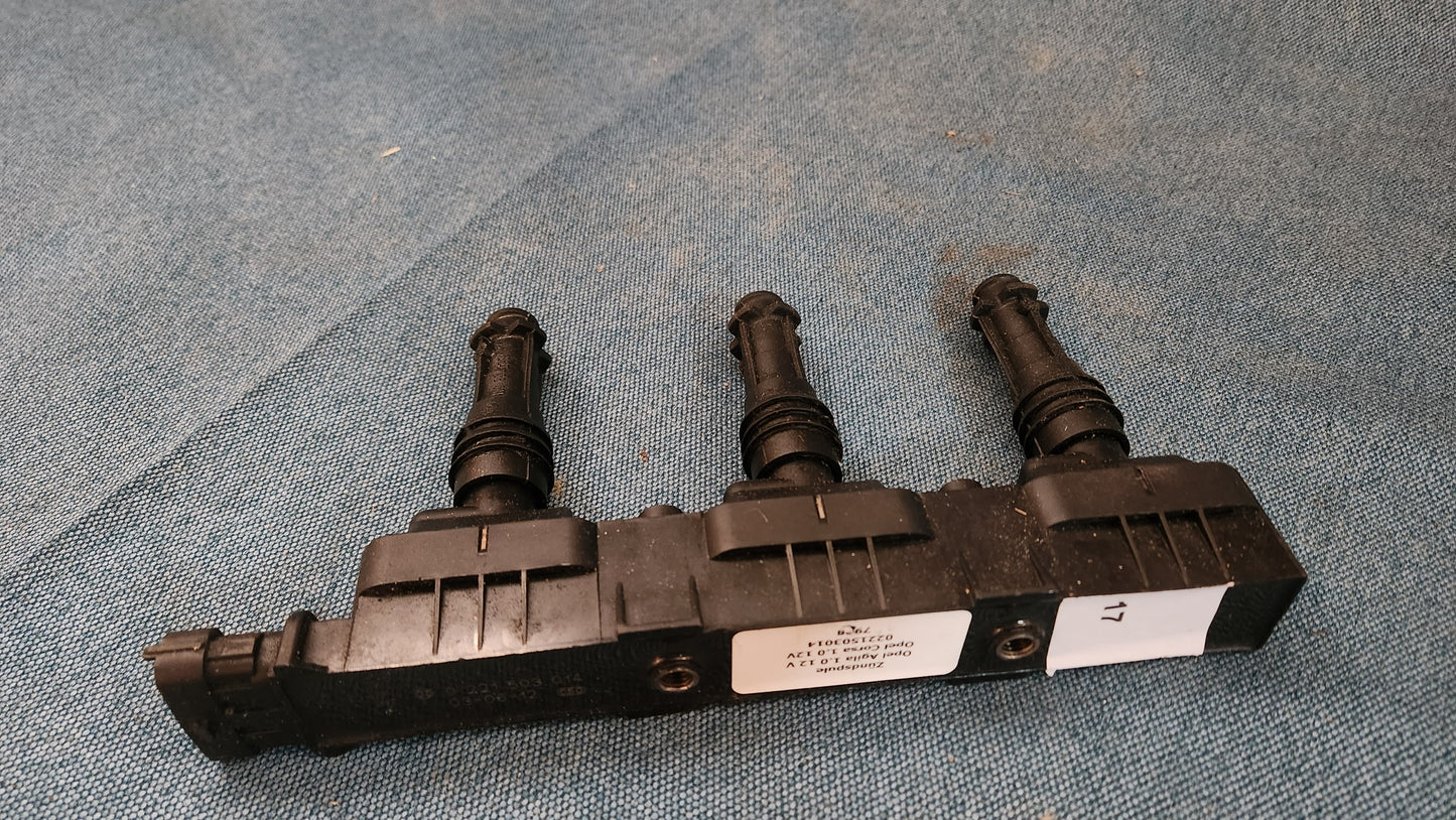 Opel Corsa 1.0 Agila Ignition Coil 0221503014 Used A3