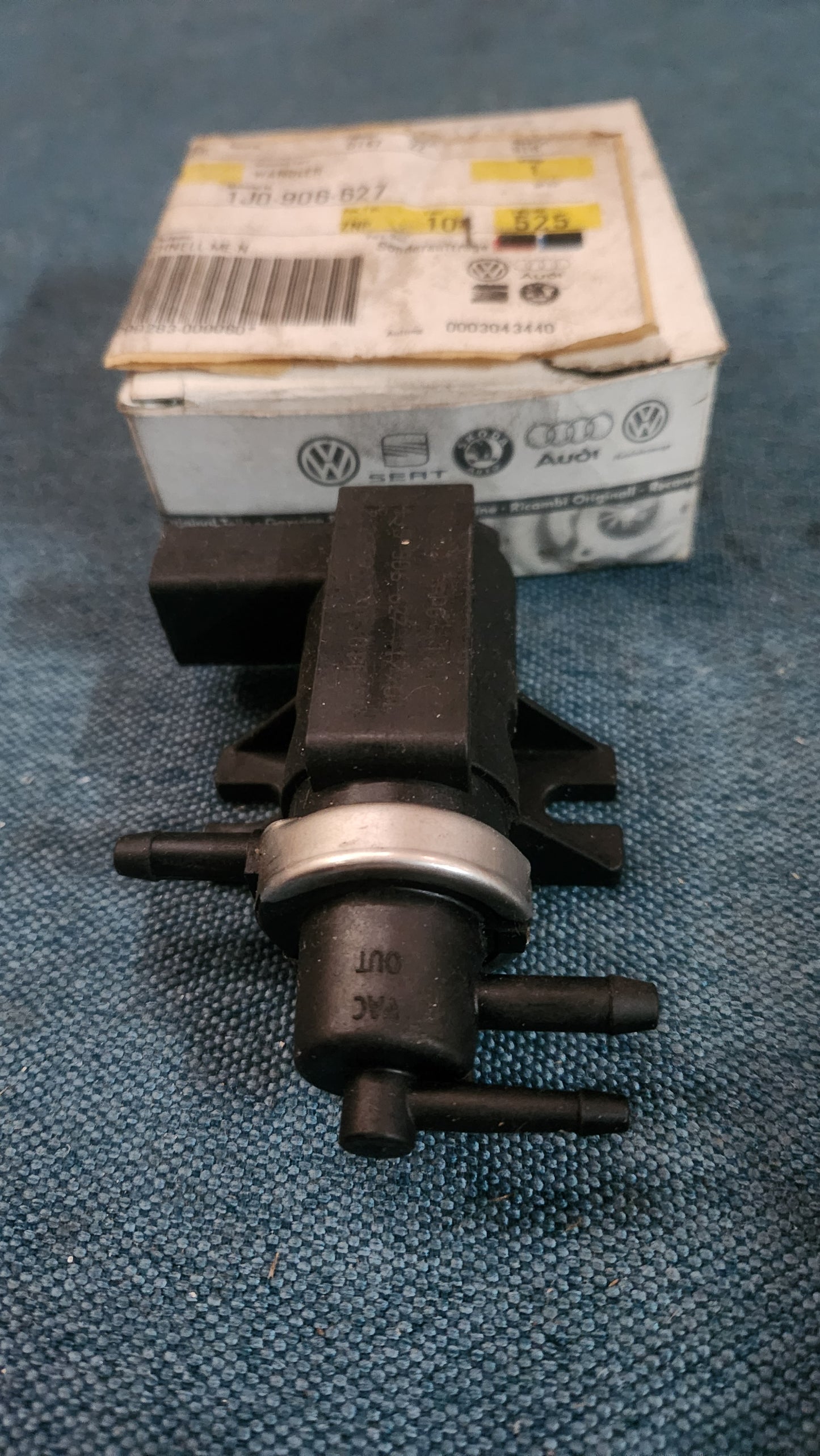 Unterdruckventil Turbolader Golf4/Bora/LT2/New Beetle/A3/A4B5 1J0906627 Nos F9