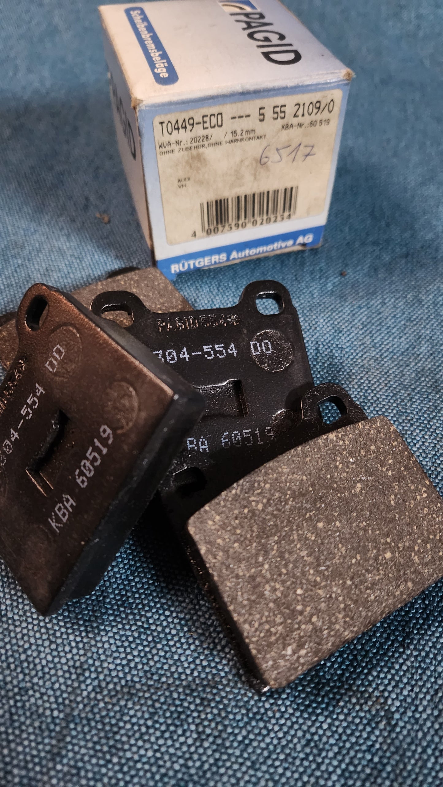 Brake pads Audi 80 B1/Audi 50/Polo1/Derby/Golf1/Jetta1/Passat B1/Scirocco 1 Augros 5552109 Nos D4