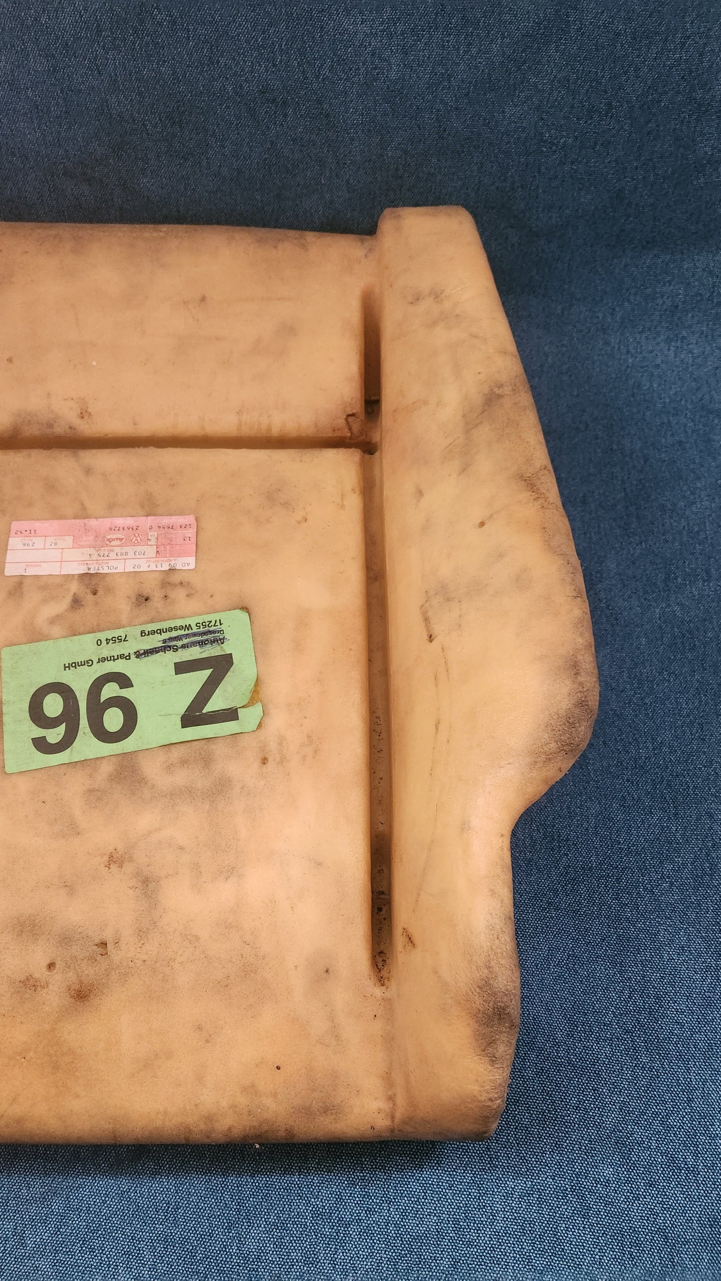 Lehnenpolster für Sitz T4 Bus 703883775A NOS T1/T2