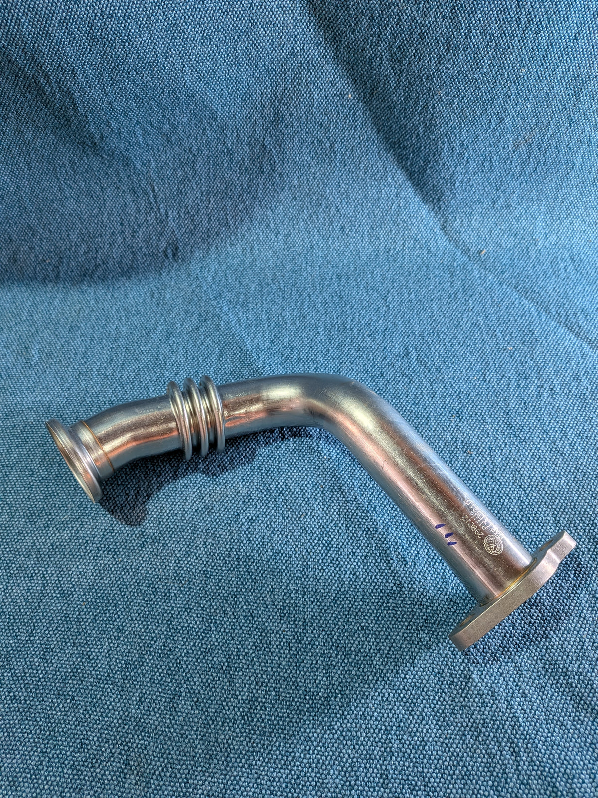 Rohr für AGR Polo/6R 03P131521D NOS B18