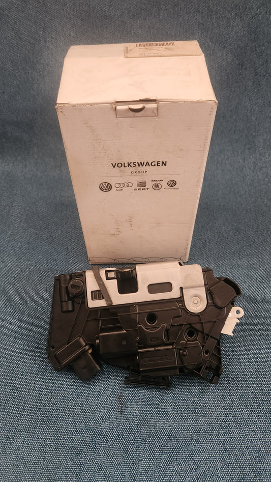Door Lock Seat Ibiza 6P1/Skoda Fabia/Tiguan 6J0839016K Nos M5