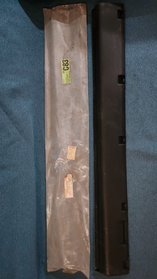 Unterholm/ Schweller Verkleidung Golf3/Vento 1H0853853 B41 Nos Q3