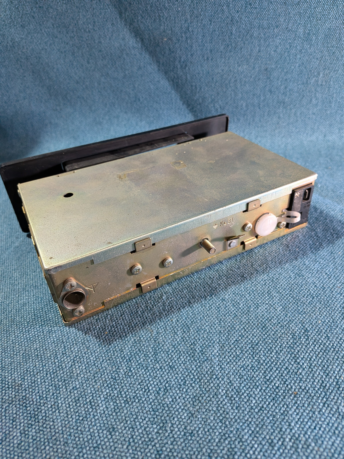 Radio Hitachi KM-1036 171035175B Used E11