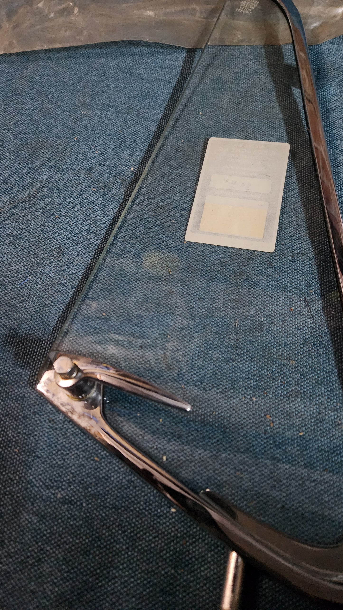 Porsche 911 Ausstellfenster Scheibe Seitenscheibe 90154205120 Nos E6