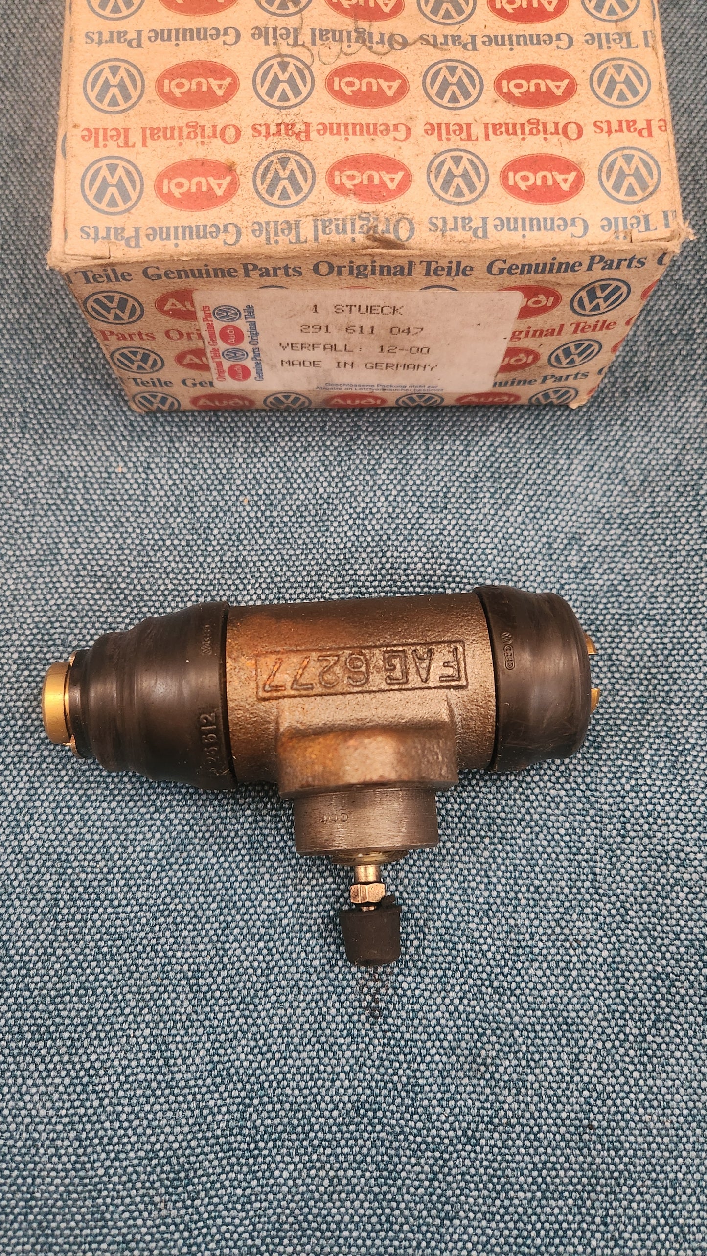 Wheel Brake Cylinder LT1 291611047 NOS M5