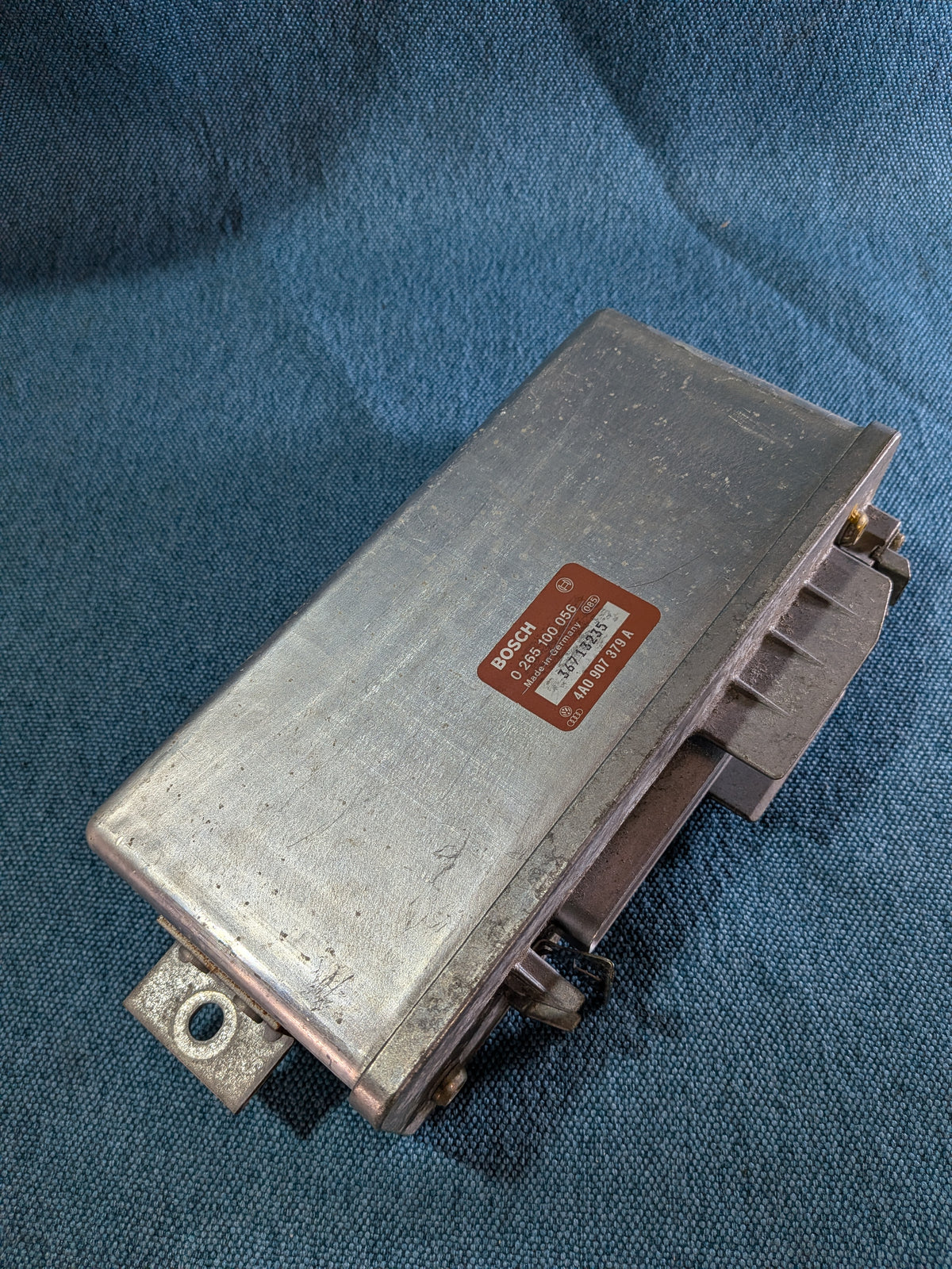 ABS-Steierapparat Audi/80/B3/B4/100/A6/C4/A4/S4/B5 4A0907379A NOS M5