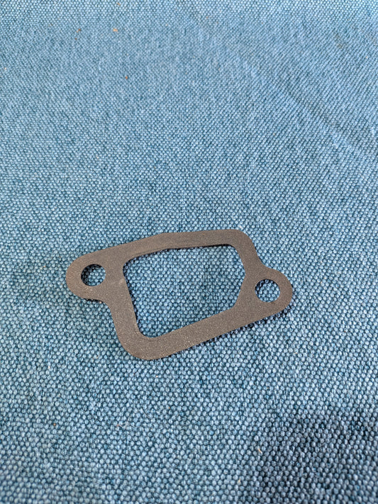 Thermostat housing gasket Golf/Jetta/1 1.05/1.3 Ltr. 052121127 NOS A8