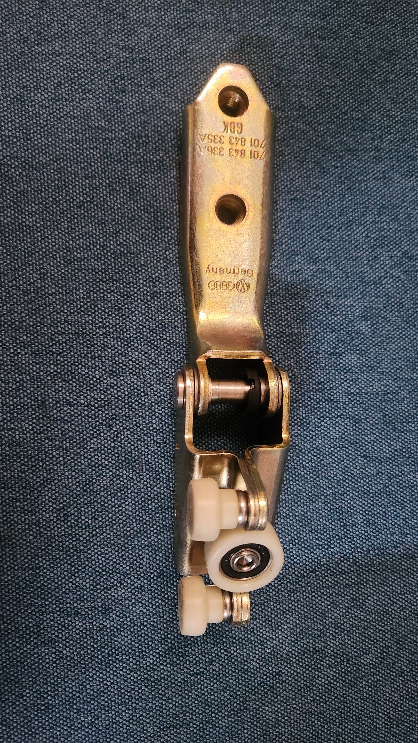 Sliding door hinge center right T4 Bus 701843336A Nos H4