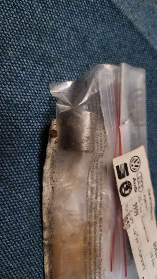 Öldruckregelkolben Käfer Typ 3 T2 Bus 113115411B Nos B2