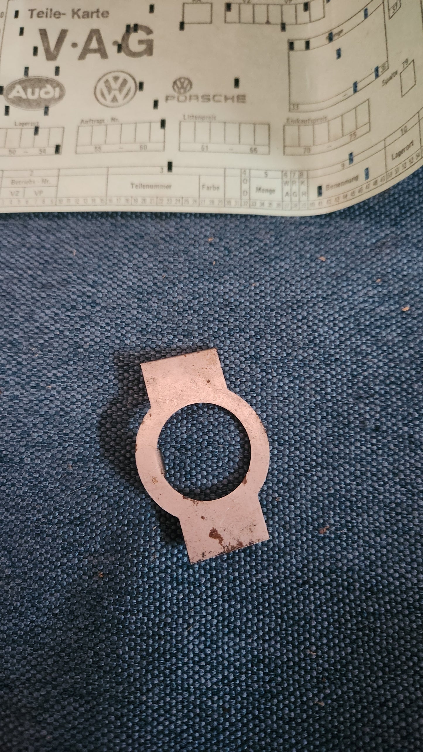 T1 Sicherungsblech Achschenkelmutter Sechskant 211405681 Nos E9