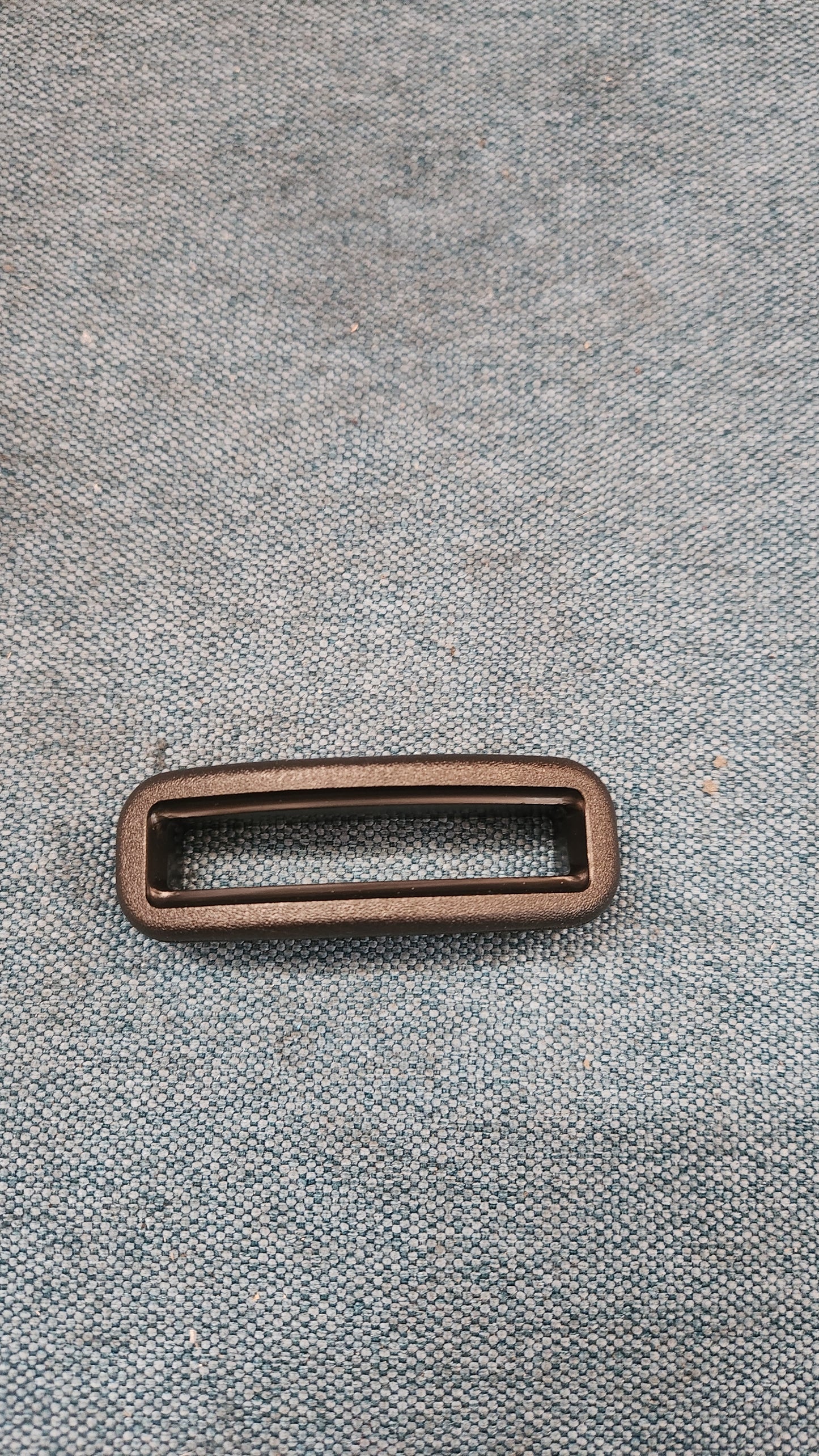 Verkleidung für Sitzentriegelung Caddy14D/Golf/Jetta/1/2/Polo/Scirocco/2/Passat/32B 191881607 Nos H6/K7