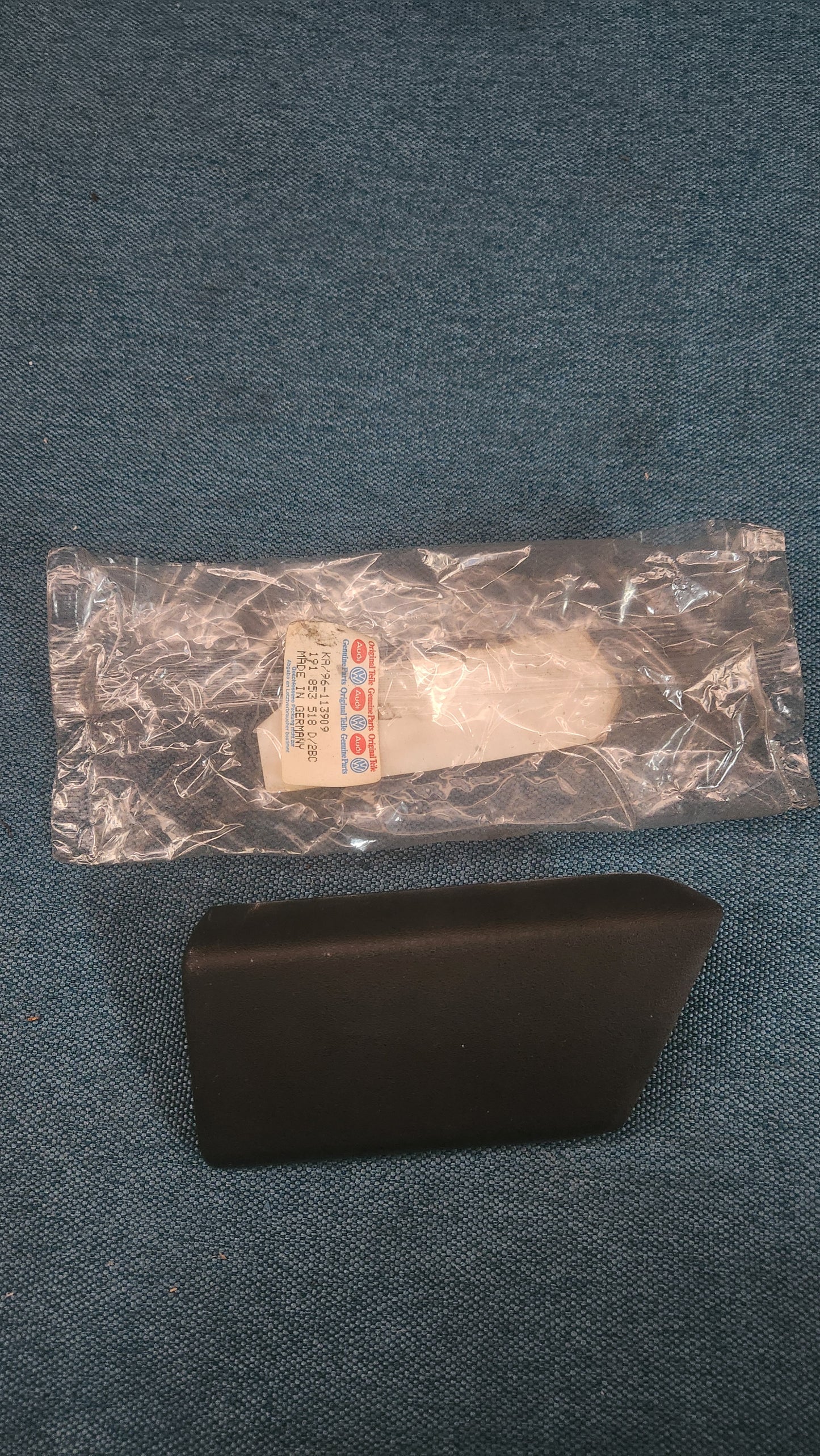 Zierleiste Kotflügel Golf/Jetta2  191853518D Nos H4