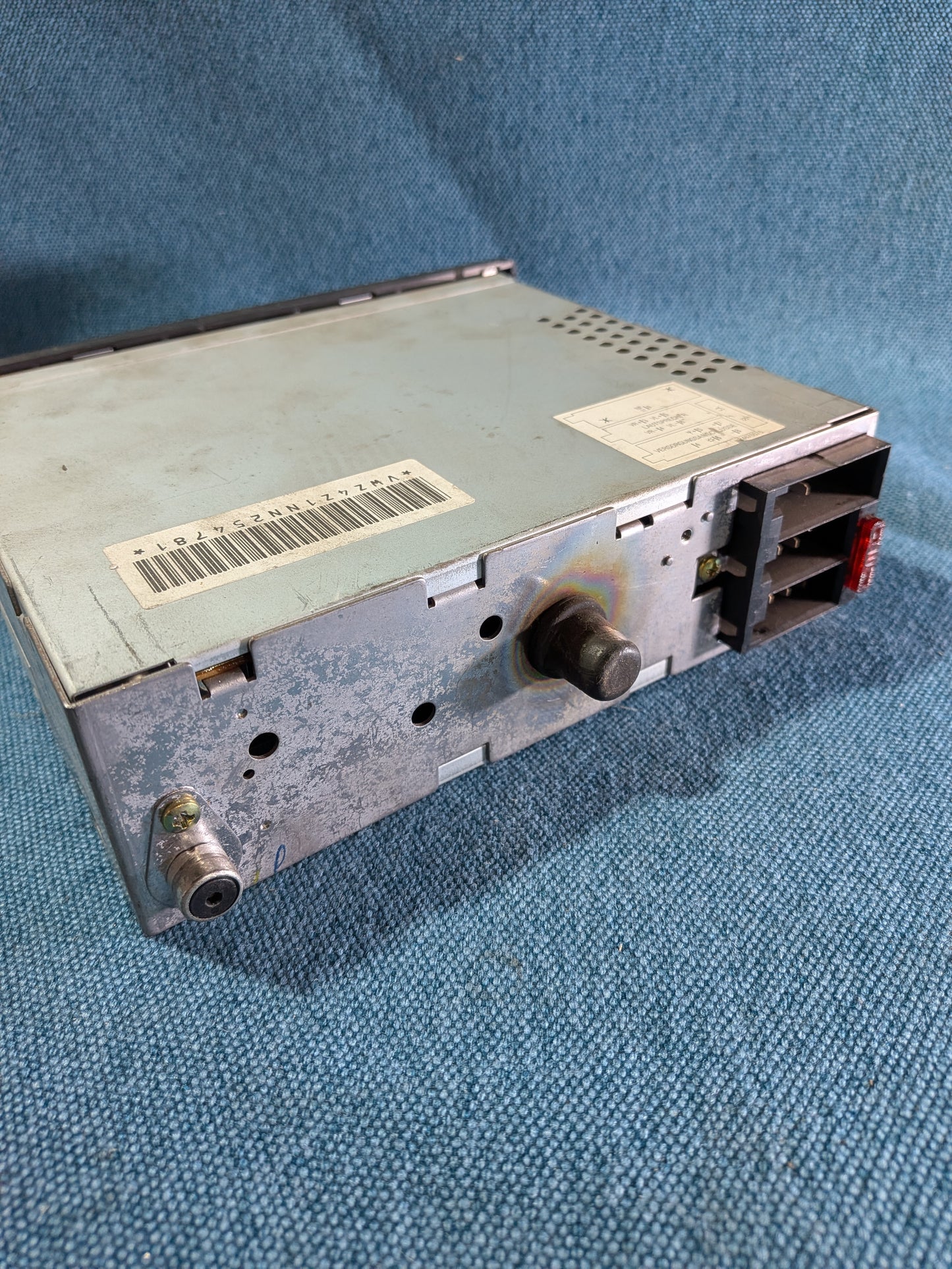VW Alpha Radio 357035156B Used E11