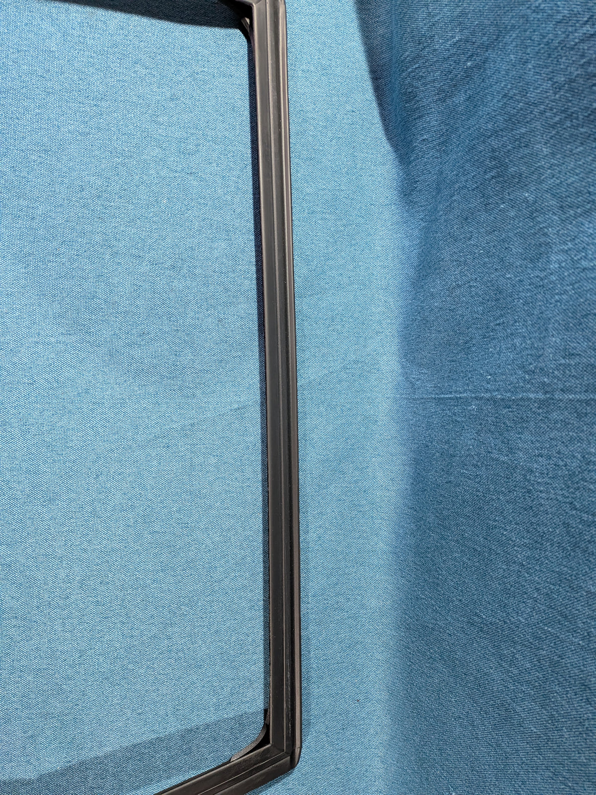 Fensterführung Gummidichtung Passat/35I/B4 3A9839431 NOS B20