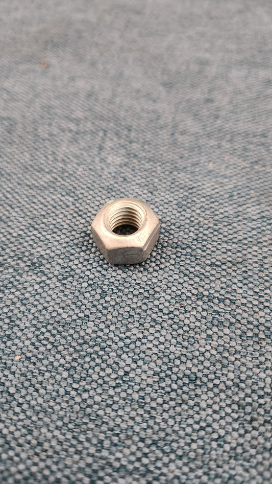 Self-locking nut for exhaust manifold mounting M10x1.5 with strength class 12 Golf/Jetta/Scirocco/1/2/Caddy14D/Passat B2 32B/Polo1/Audi50 N10209005 Nos L5