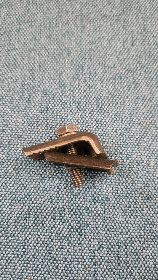 Screw Clamp for Mud Flaps VW/Audi 171075120 Nos M2