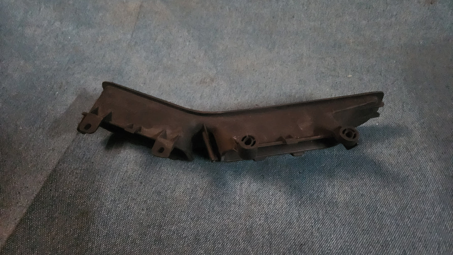 Audi 80 90 B4 Typ89 Griffschale Oberteil vorne 893867172 Gebraucht B2