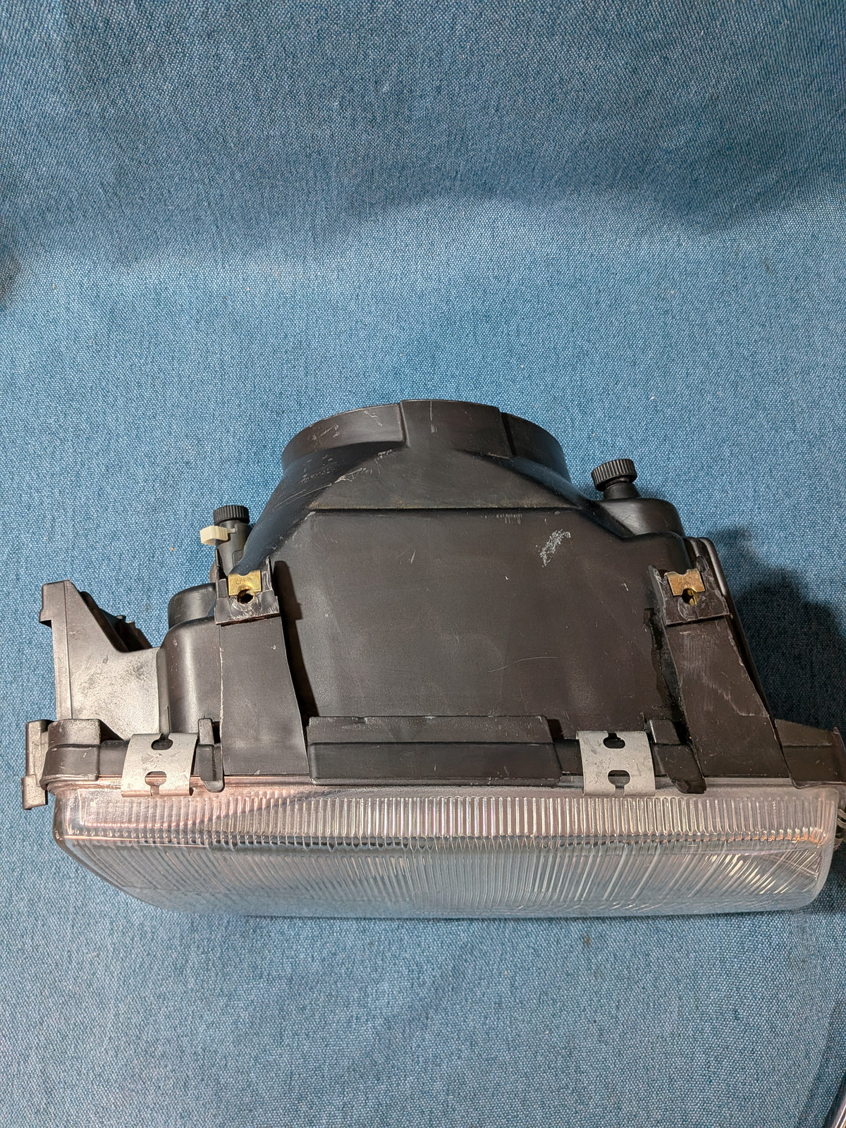 Scheinwerfer Bosch rechts Audi 100 C3 Typ 44 443941030A NOS B8