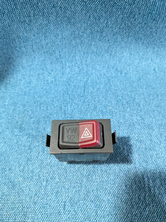 Hazard warning light switch Golf/Jetta/1/Scirocco/1/2/LT1/Passat/B1/B2/Polo 86C/T3 Bus/Caddy14D 161953235A Used K2