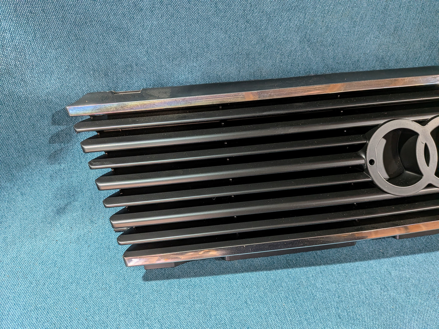 Radiator Grille Chrome Audi 100/200 C3 Typ44 443853655 NOS A4