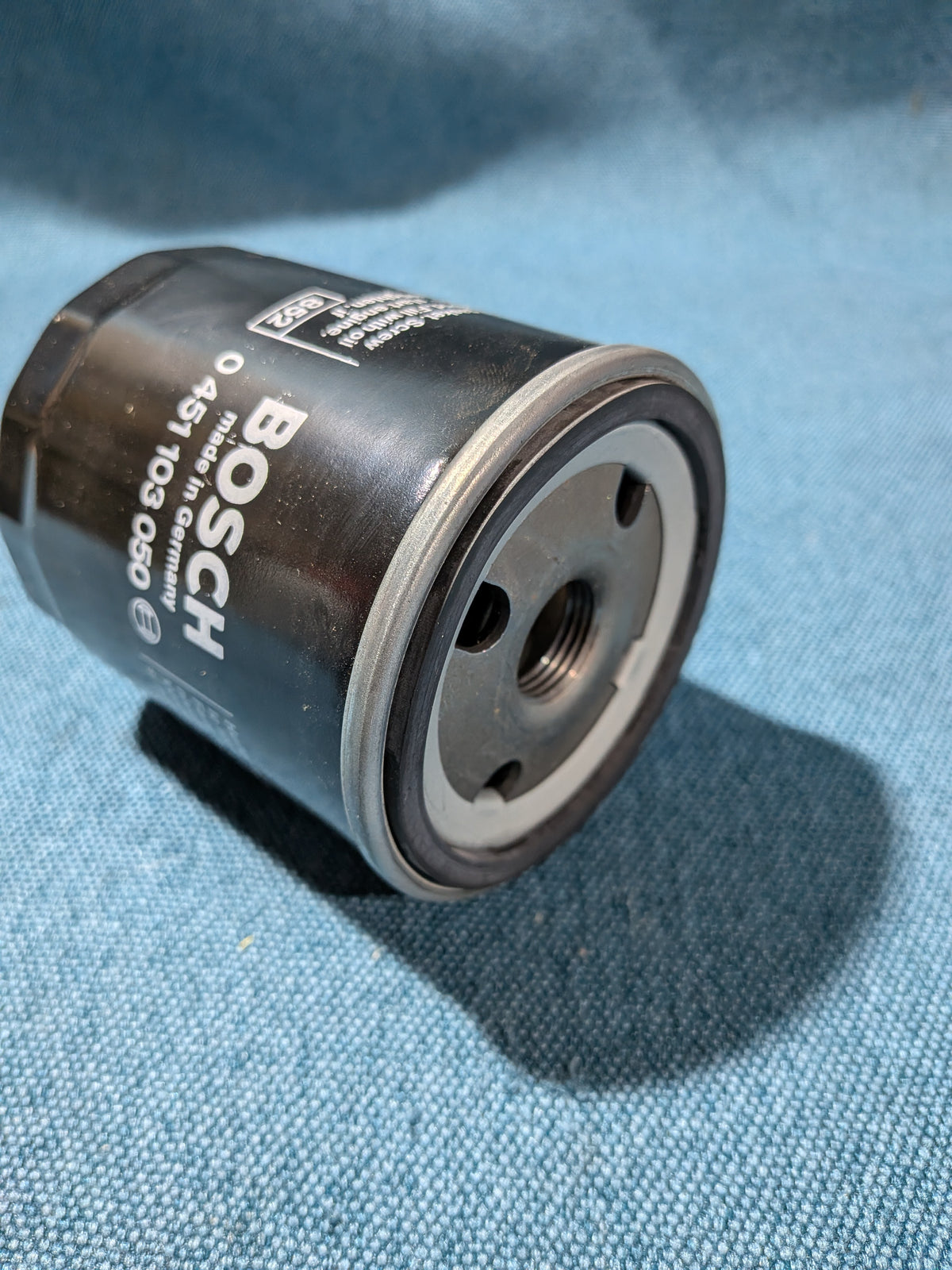 Oil filter Bosch 0451103050 BMW/E6/E10/E12/E21/E28/E30 11429055001 NOS/New A26