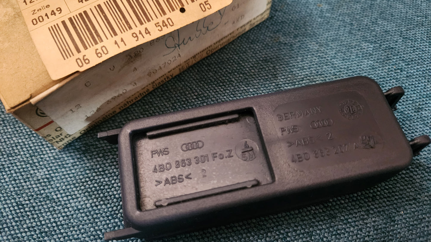 Audi A6 C5 storage compartment center console, blue NOS