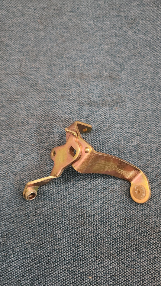 Drosselklappenhebel Golf/Jetta2/Derby/Polo86C MH/HU 056139343E Nos J1