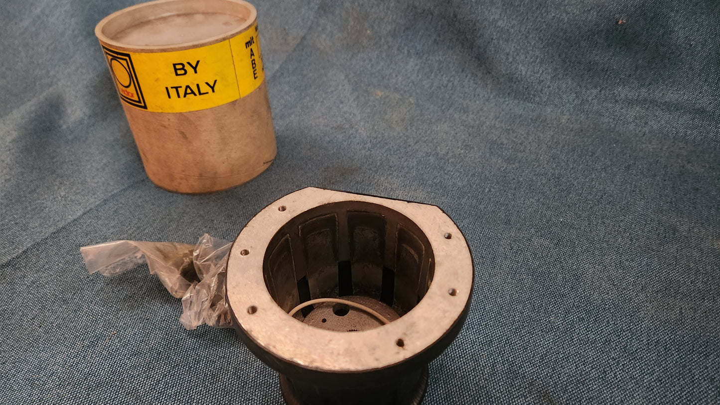 Victor Interspeed steering wheel hub T251 Beetle Porsche 911 928 NOS A3