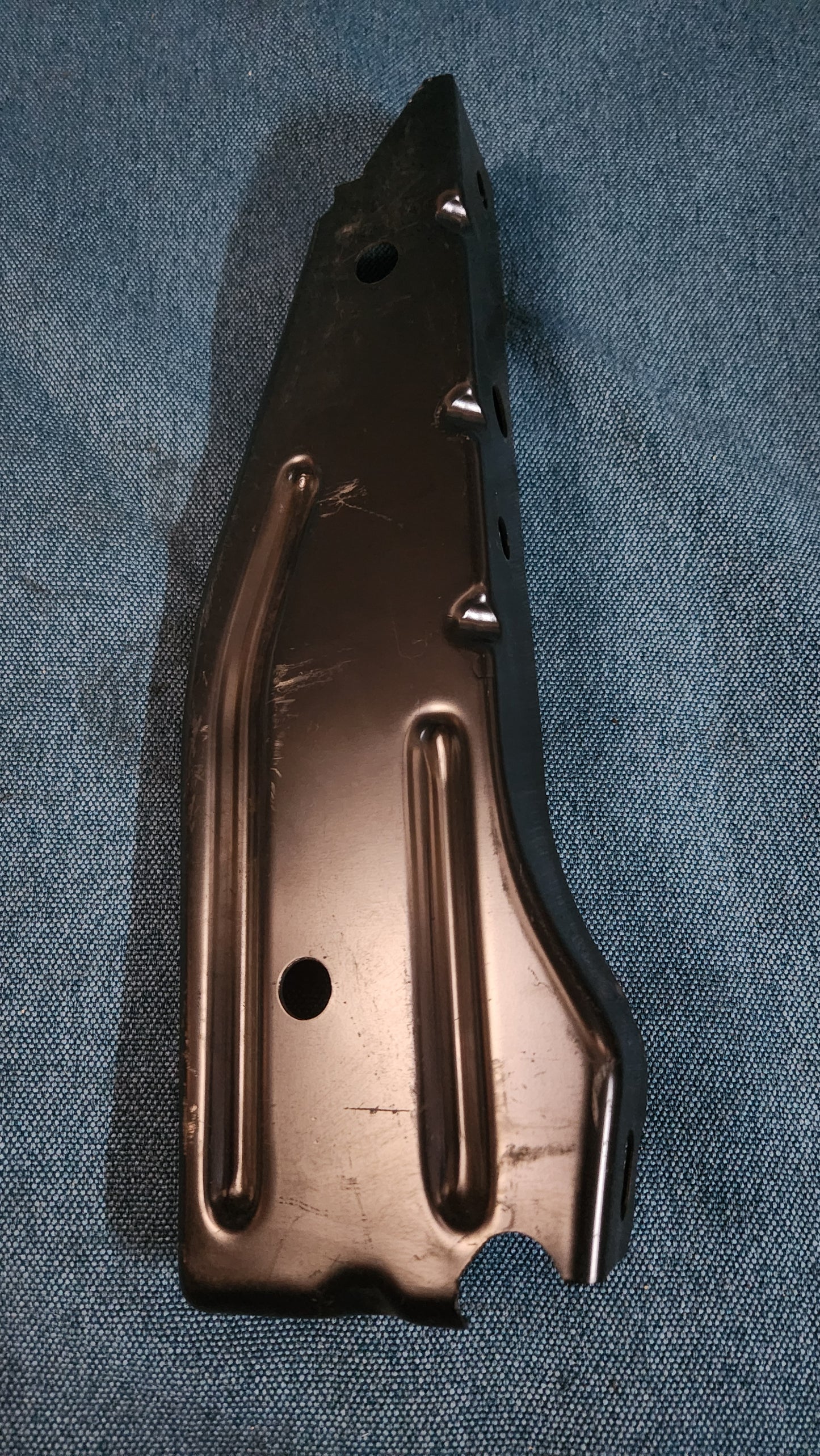 Bumper Carrier/Bumper Holder Front Golf/Jetta/2 191807113 Nos F1