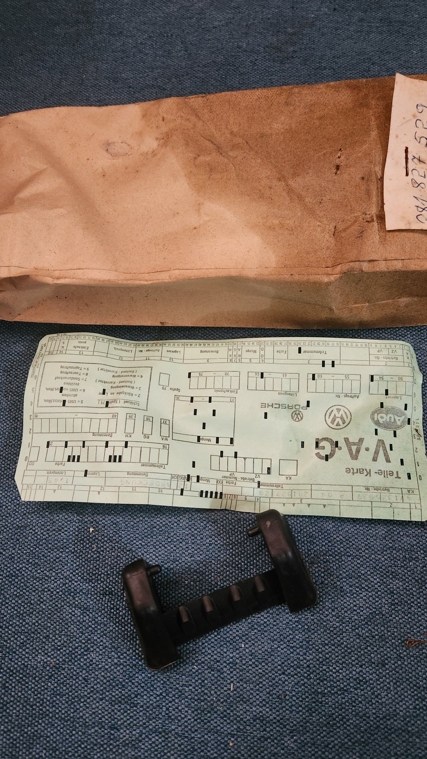 LT 1 Schanierabdeckung 281827529 Nos S4