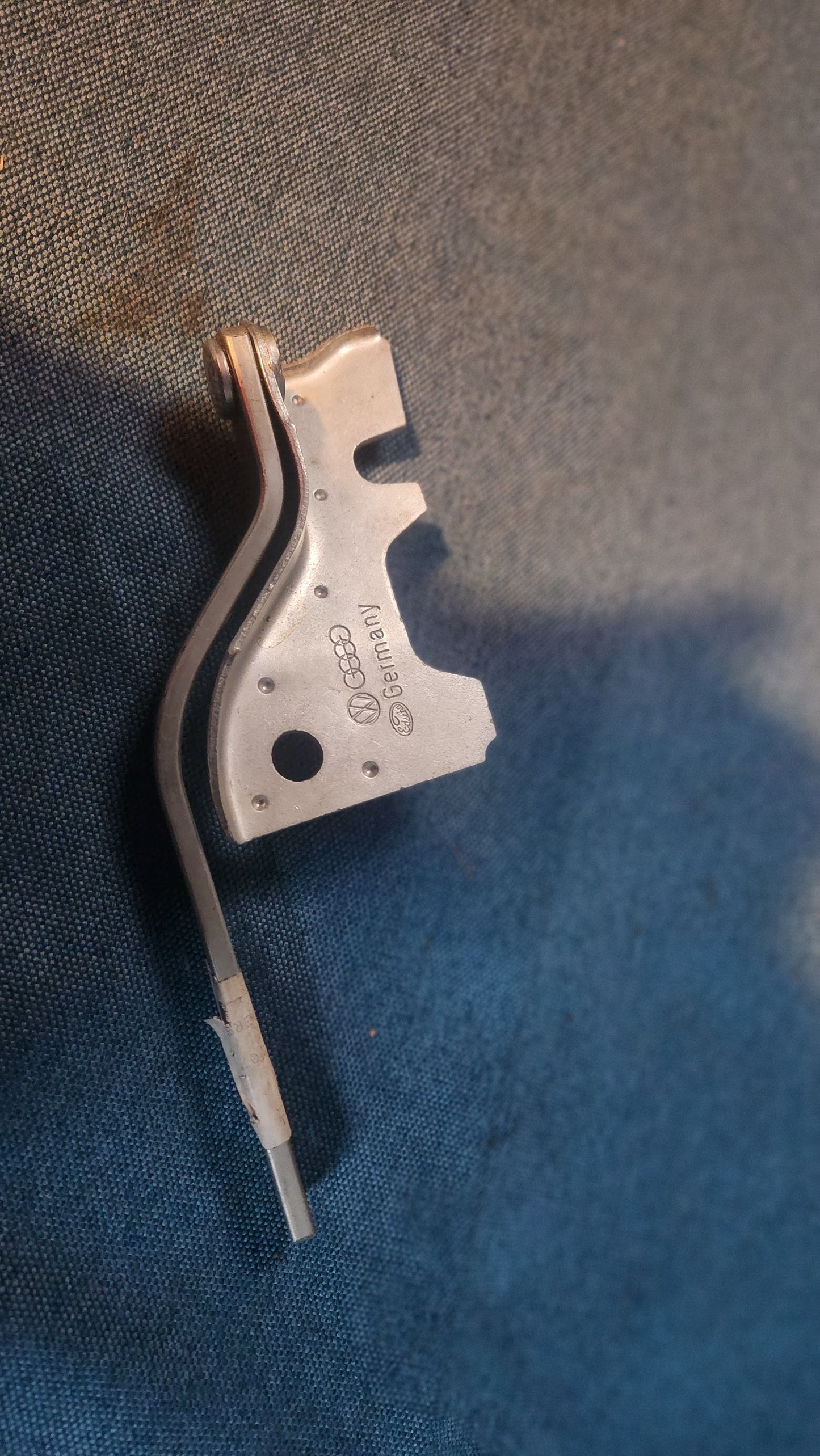 Passat B3 Haubenschanier Links Klappenschanier 357823301 Nos A2