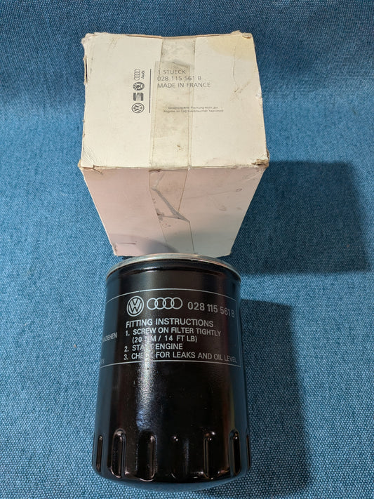 Oil Filter Golf 3/4/Vento/Cabrio/Passat B4/Polo 6N/Sharan/T4 Bus 028115561B NOS F10