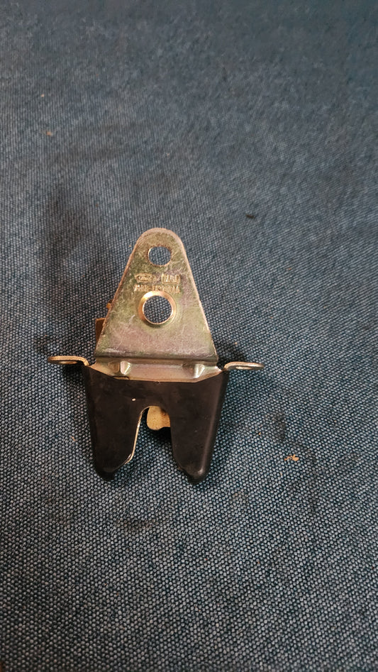 Ford Taunus TC Heckklappen Schloss Veriegelung 71BBT43200AA Gebraucht D5