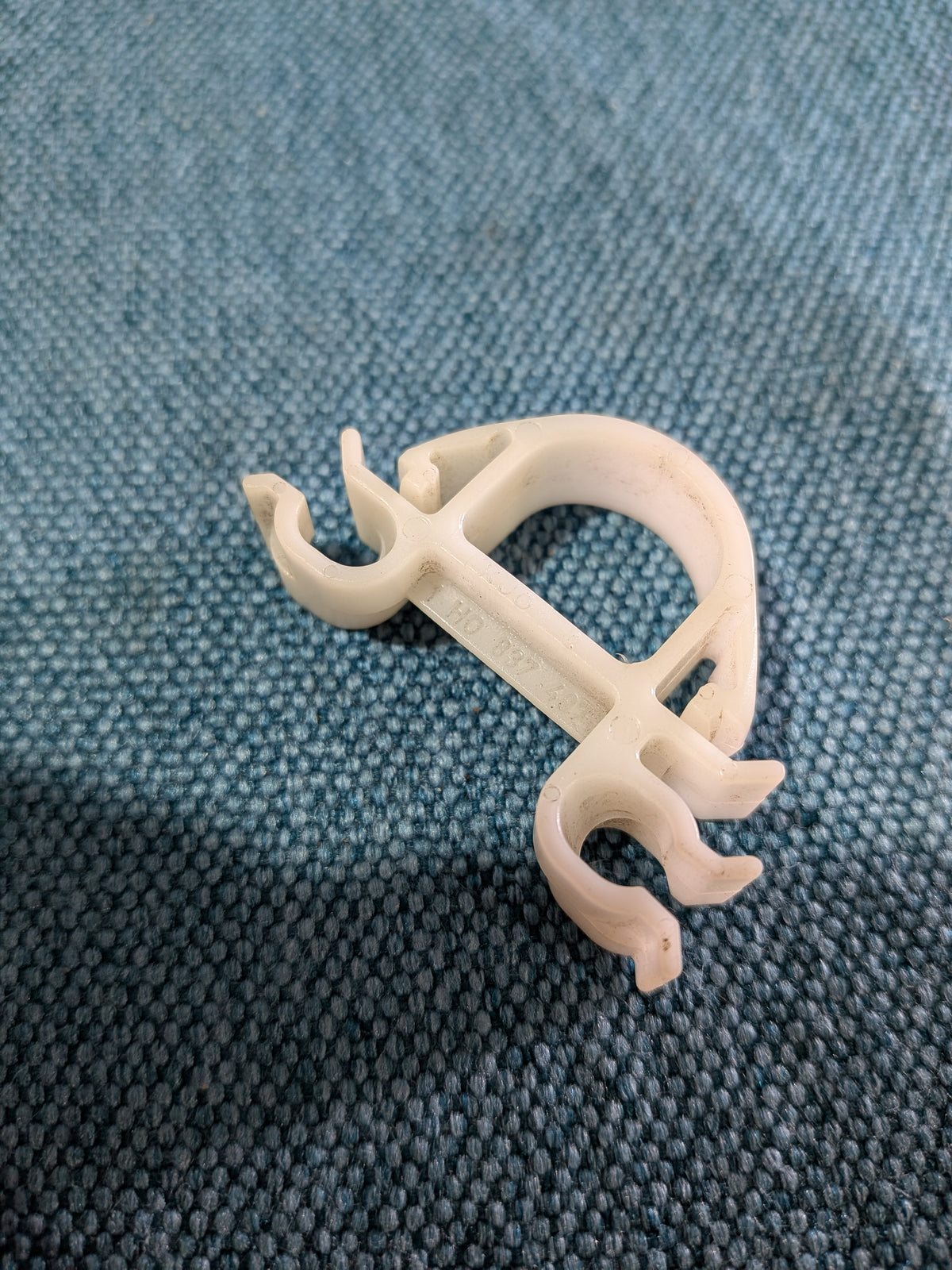 Clip für Fensterheber Halterung Golf 3/Vento 1H0837497A NOS B7