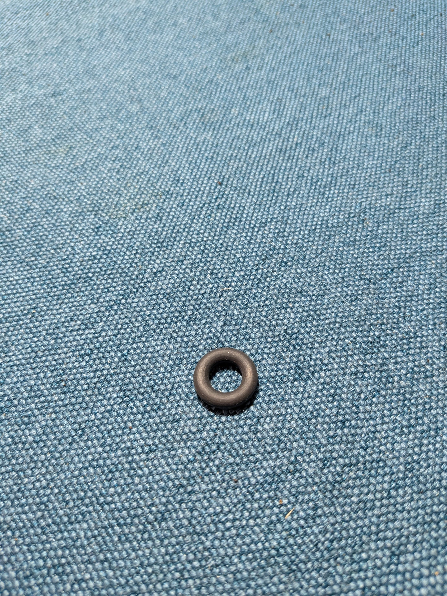 Seal Ring Injector Elring New Beetle/Golf 3/4/Vento/Bora/Caddy/2/3/4/Corrado/Fox/Golf 5/6/Lupo/LT2/Passat/B3/B4/3B/BG/B6/B7/Polo/6N/9N/6/Audi 80/B4/100 C4/A3/8L/8P/8V/A4/B5/B6/B7/B8/B9/A6/C4/C5/A8/TT 035906149A New/NOS A14