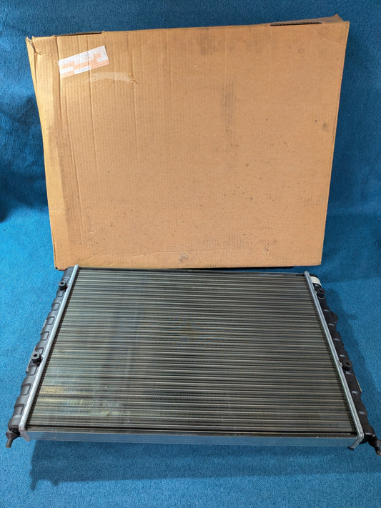 Radiator Passat B3/B4 35I 3A0121253 NOS A18