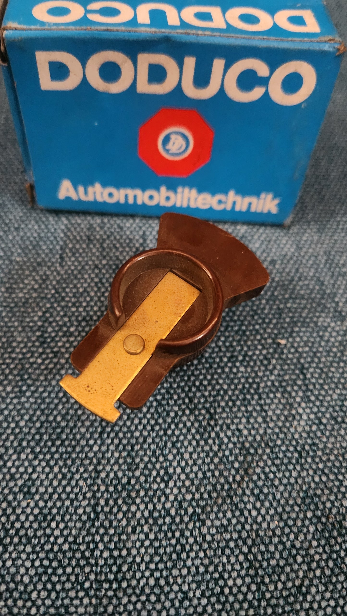 Distributor rotor arm Doduco Citroën DS Super/Ami8 608389 Ducelier NOS/New M7