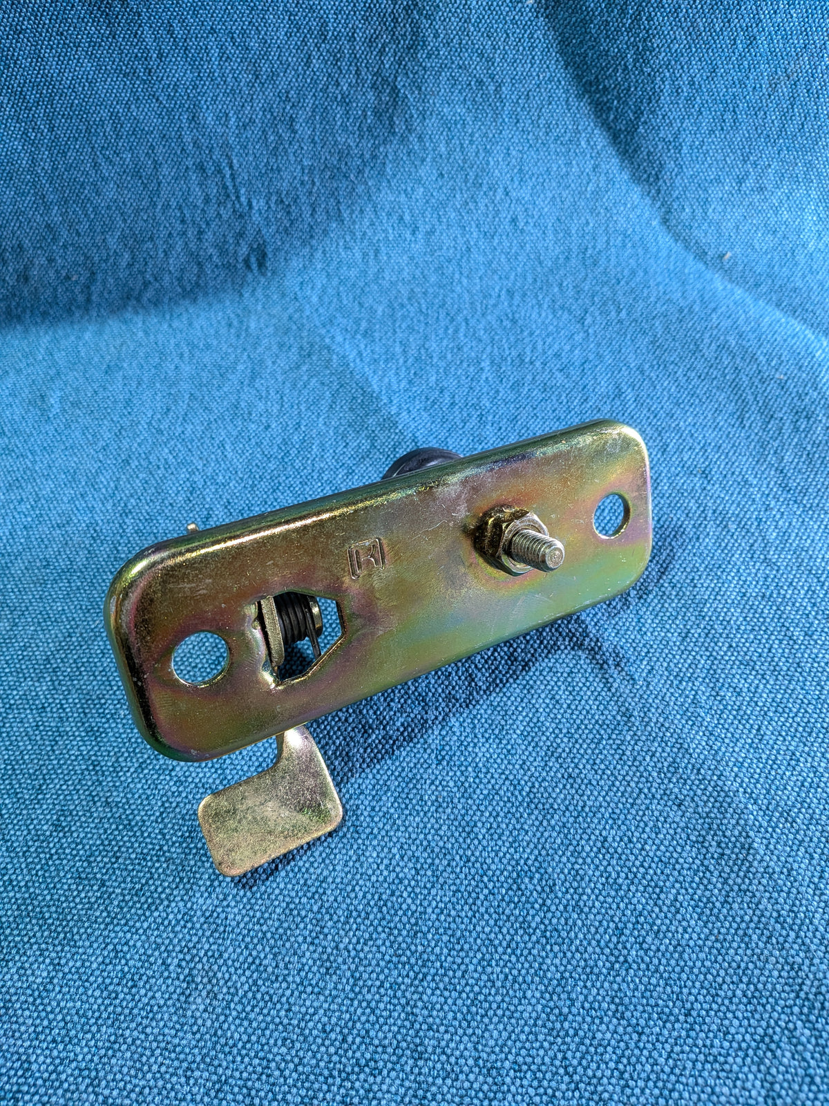 Hjelmlås Caddy 2/Skoda Felicia 6U0823507A NOS B19