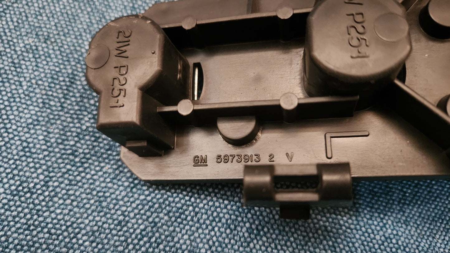 Bulb Holder Opel Corsa A GM 59739132 Nos G6
