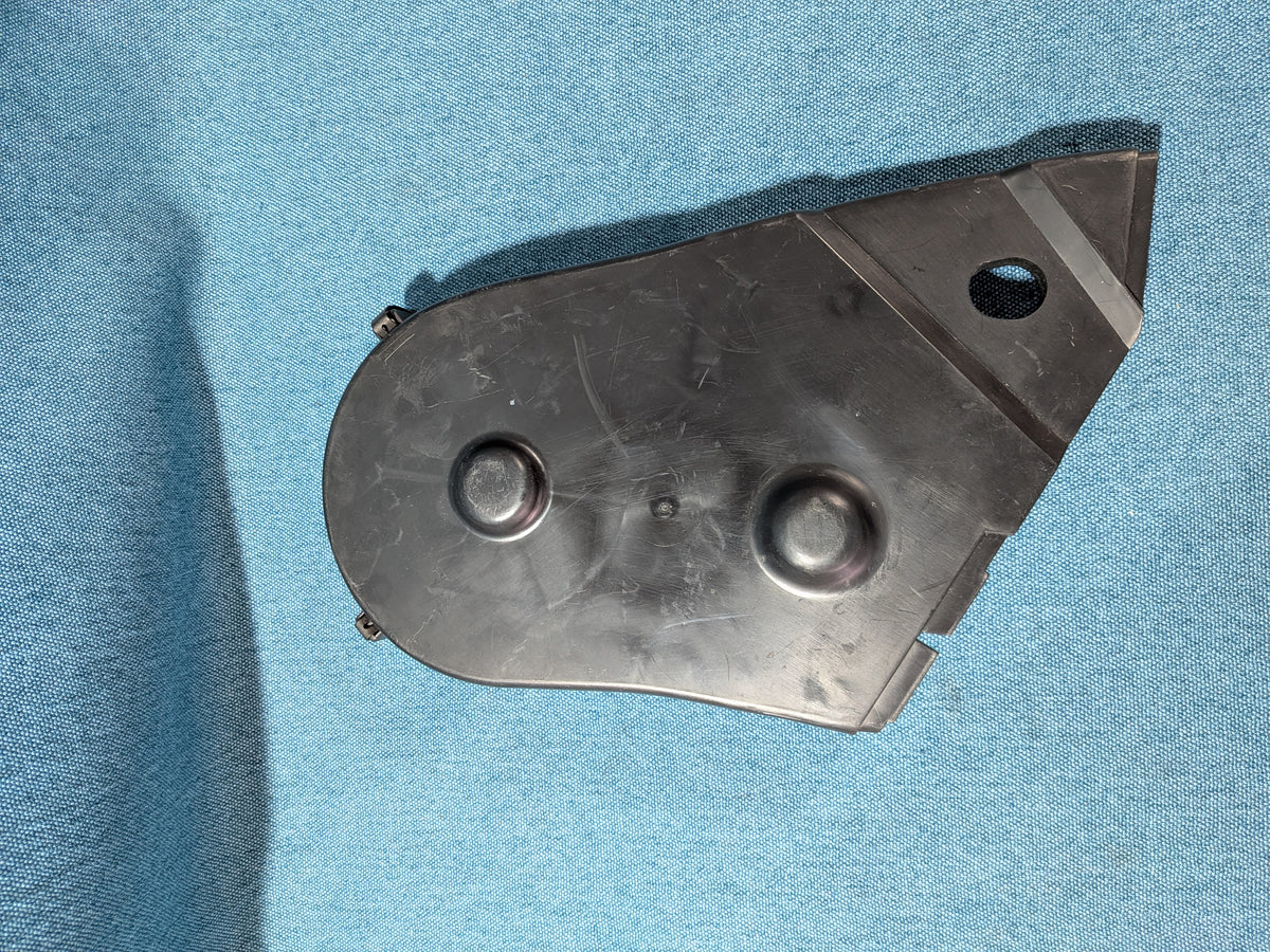 Timing belt cover upper part Golf 2/3/Vento/Corrado/Passat B3 G60 026109107B NOS C10