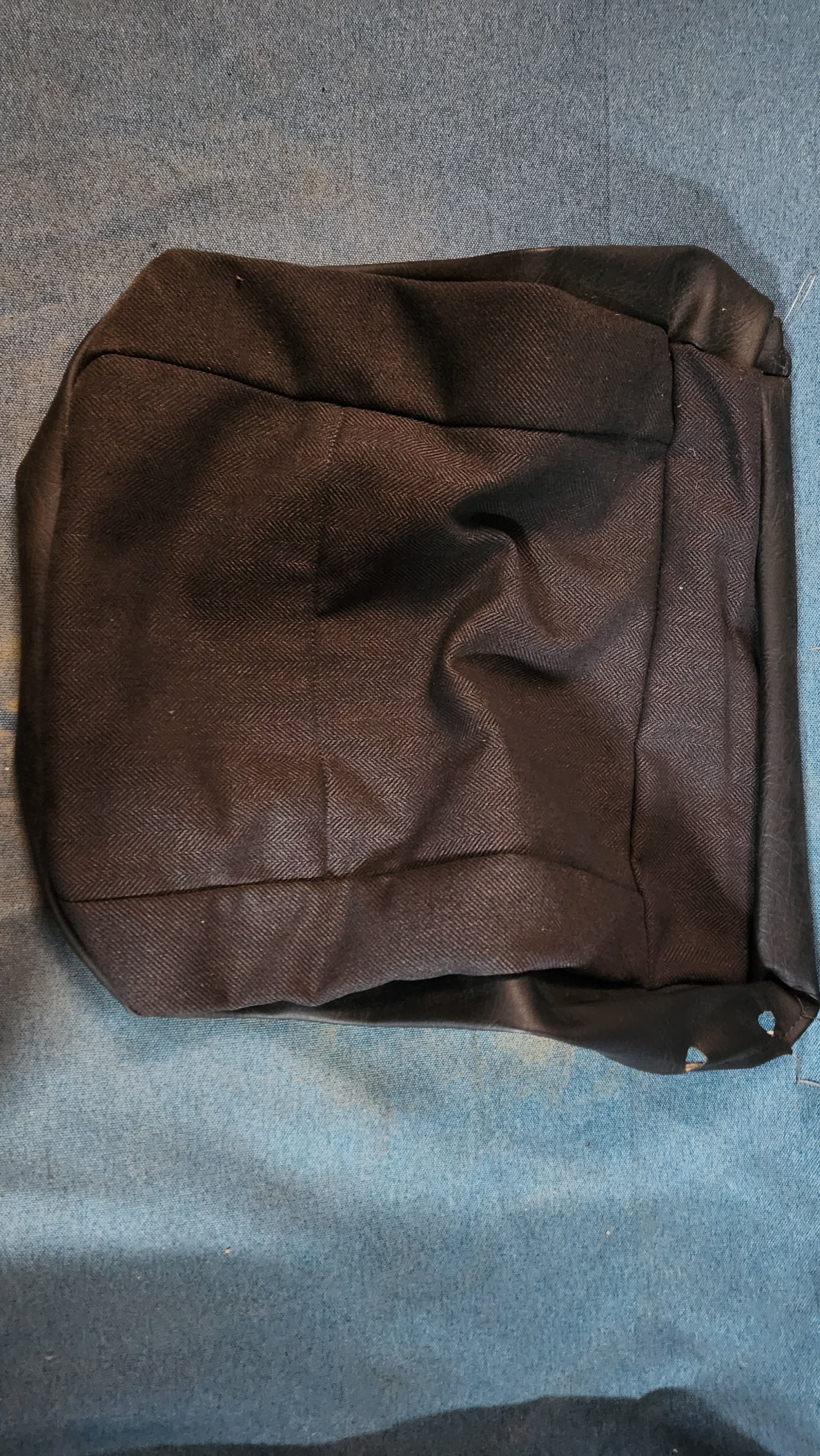 Seat cover Audi 80 90 B3 Grey Fabric 893881405 Nos A3