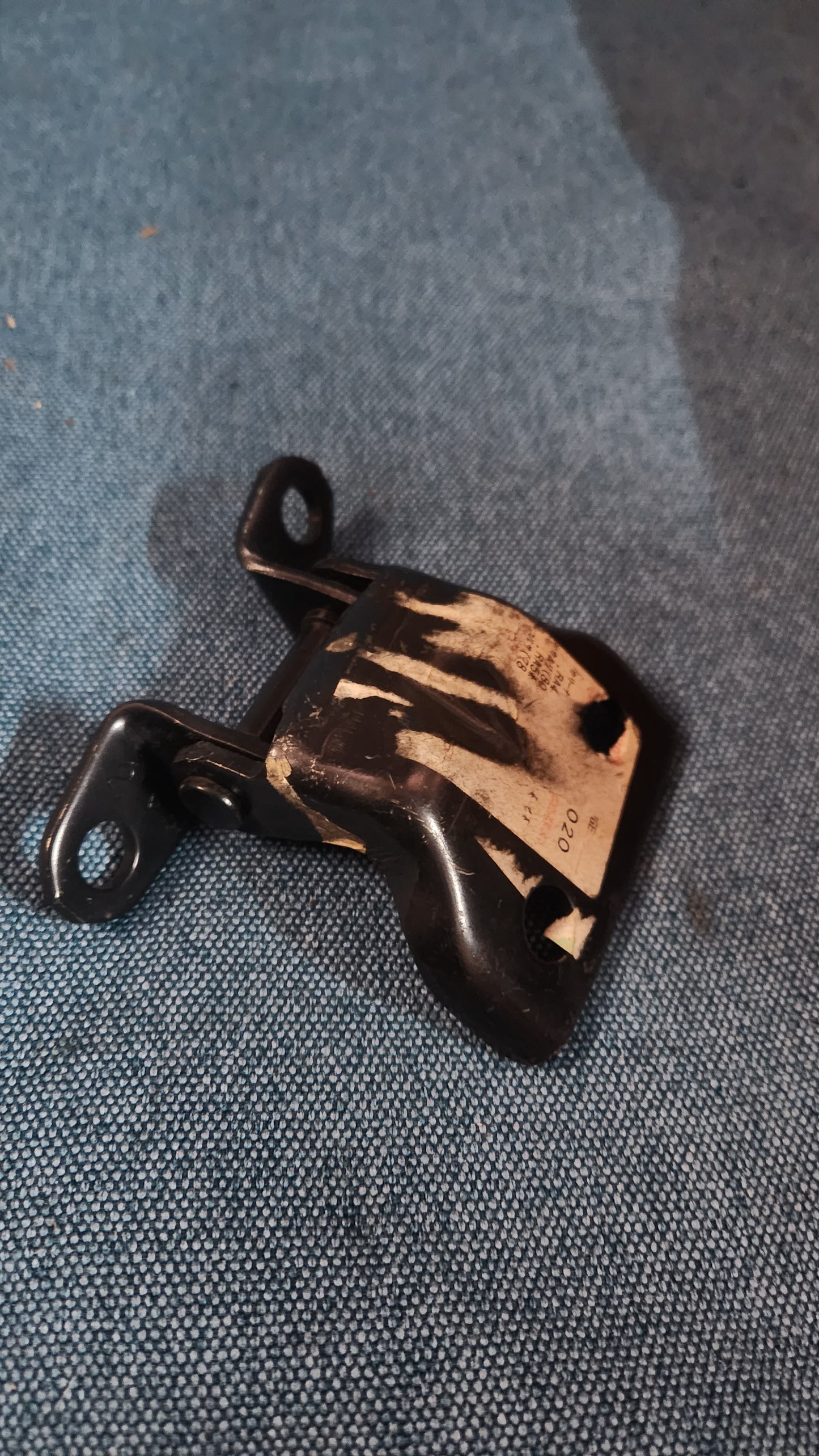 Toyota Corolla Türschabier 6876032D1D Nos D6