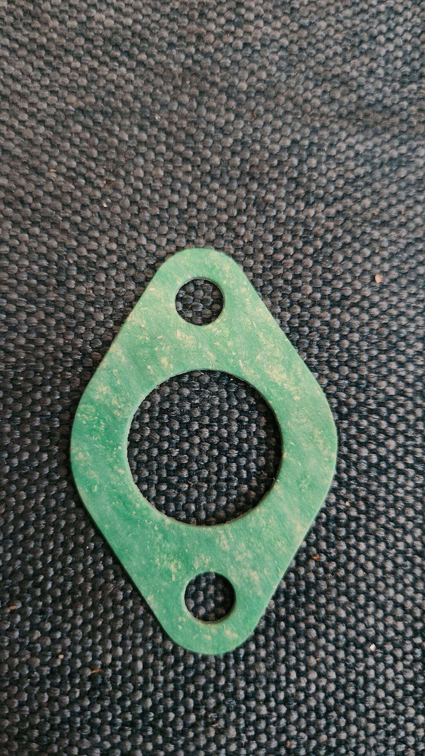 Dichtung Ölansaugrohr  T4 072115257 Nos I8