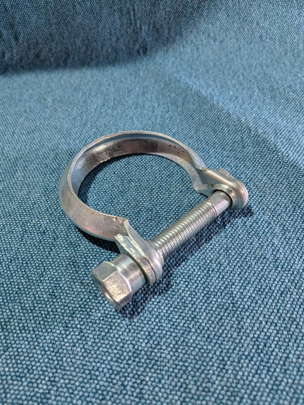Exhaust clamp 60mm NOS/New B15