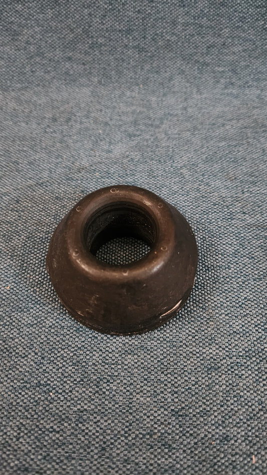 Rubber Mount Wishbone Meyle LT 1 281407170 NOS/New M6