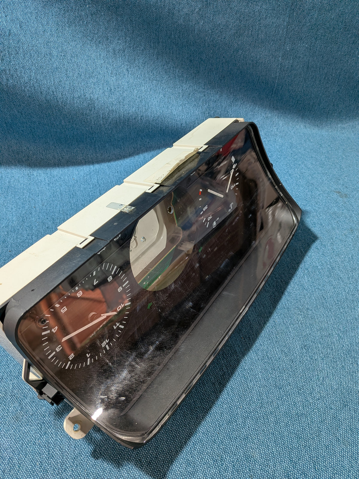 Tacho Gehäuse Passat B3/T4 Bus 357919033BN NOS C9